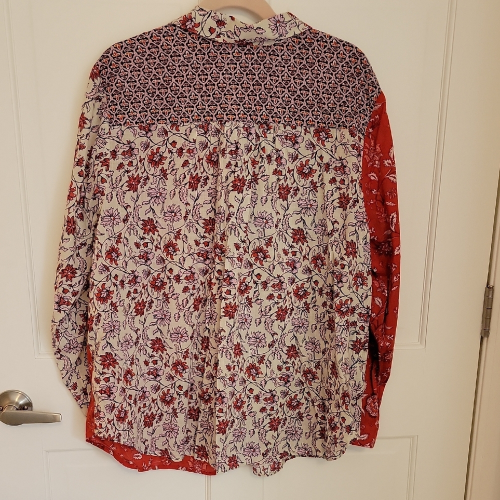 J. Jill Red and Cream Floral Women's Shirt, New With Tag - Picture 7 of 10